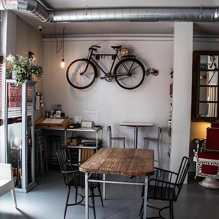 Acola Sport Hostel 庞特维德拉 外观 照片