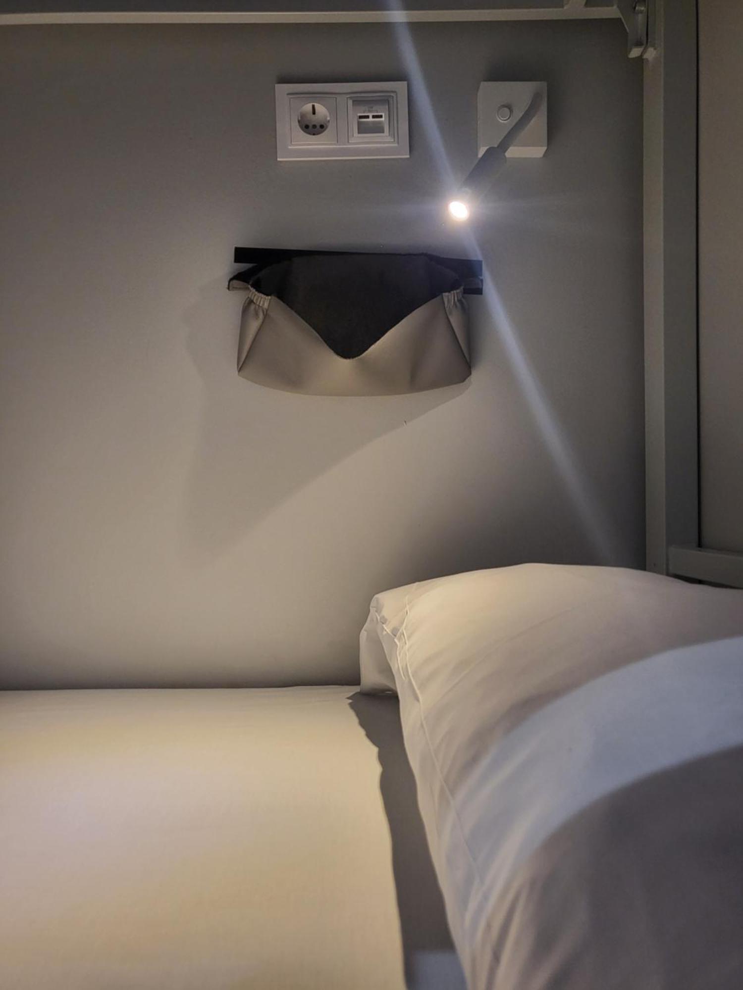 Acola Sport Hostel 庞特维德拉 外观 照片