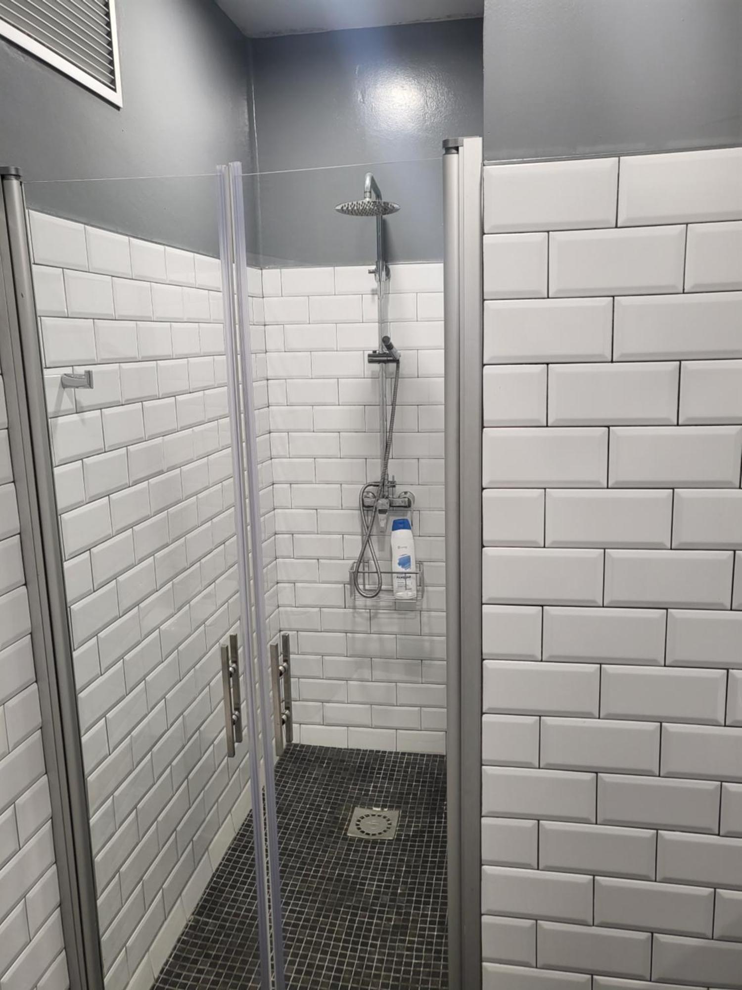 Acola Sport Hostel 庞特维德拉 外观 照片