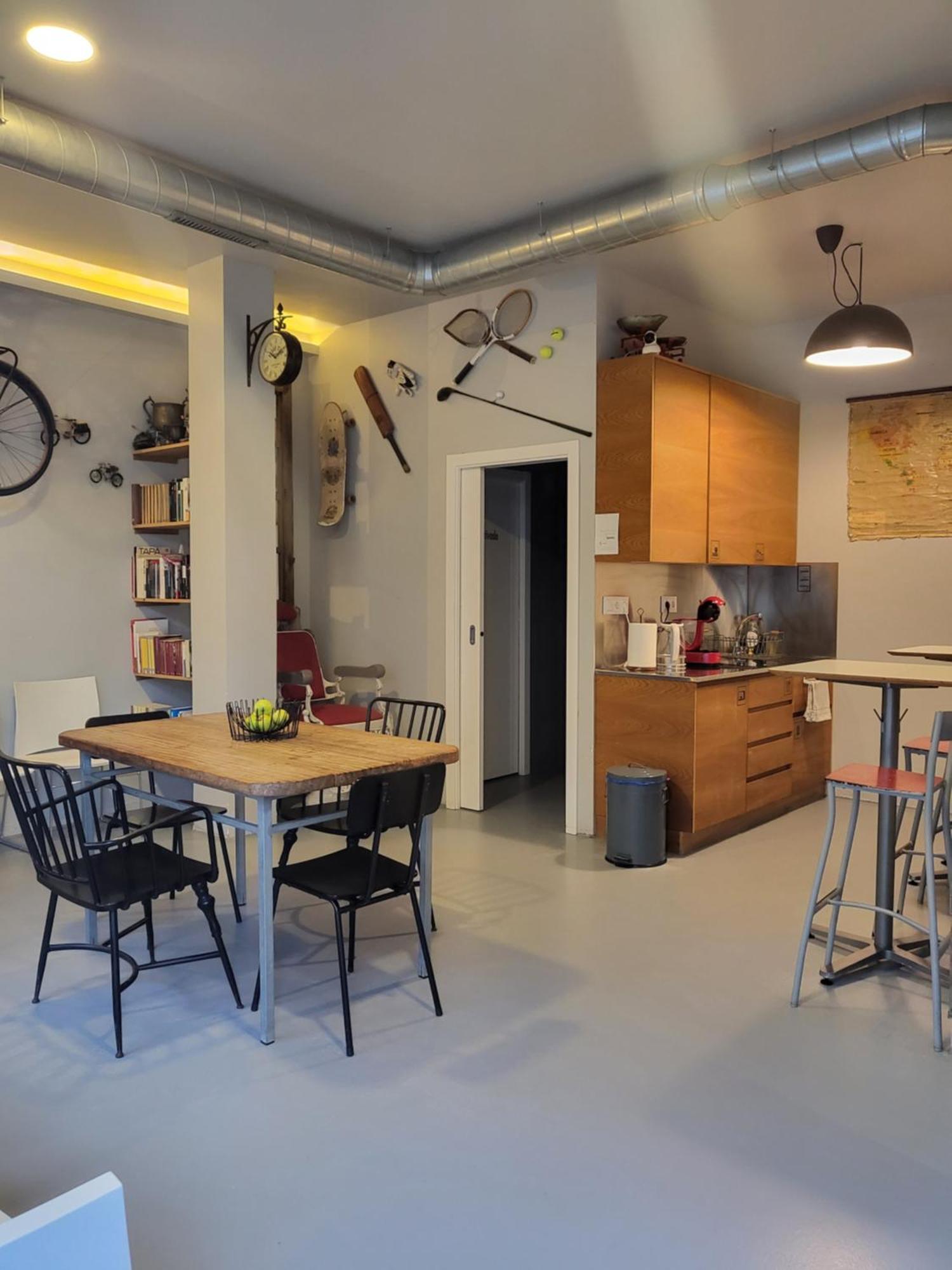 Acola Sport Hostel 庞特维德拉 外观 照片